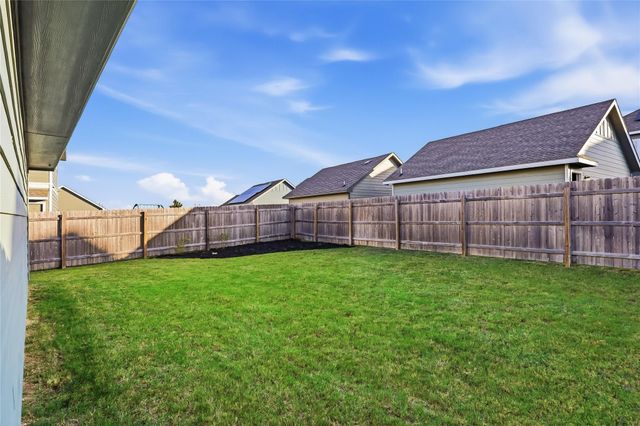 1337 Weatherford LN, Leander, TX 78641