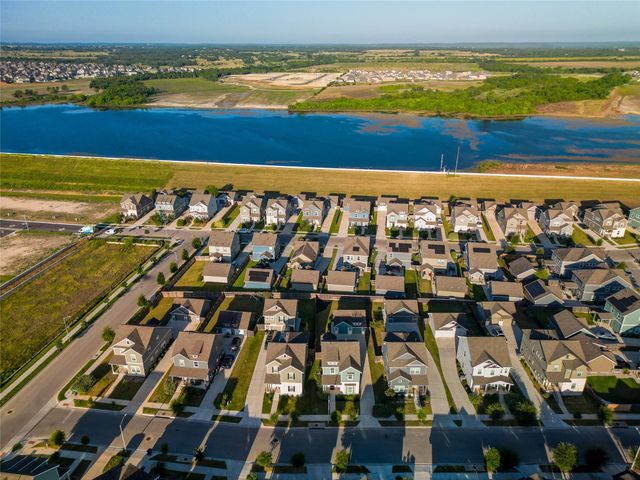1337 Weatherford LN, Leander, TX 78641