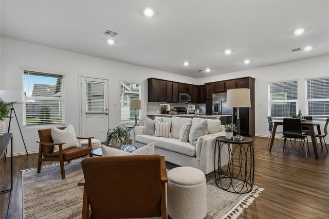 1337 Weatherford LN, Leander, TX 78641