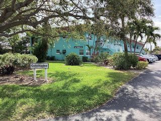 1245 N Carlton Court 206, Fort Pierce, FL 34949