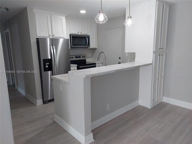 1700 SE 15th Street SE 309, Fort Lauderdale, FL 33316