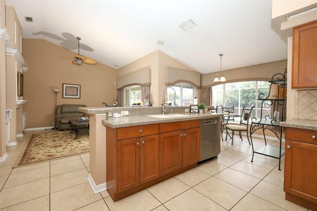 8 ROSEBERRY COURT, Ocoee, FL 34761
