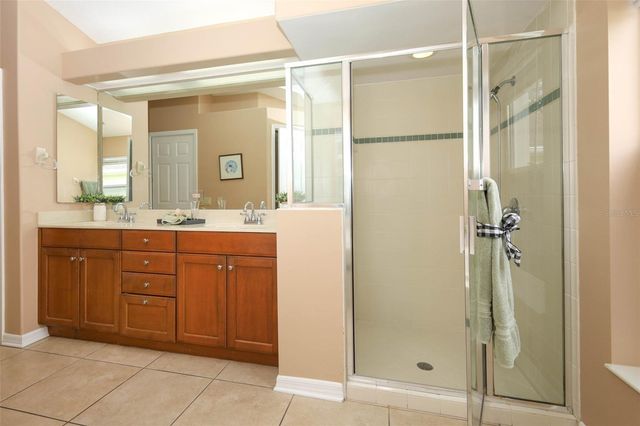 8 ROSEBERRY COURT, Ocoee, FL 34761