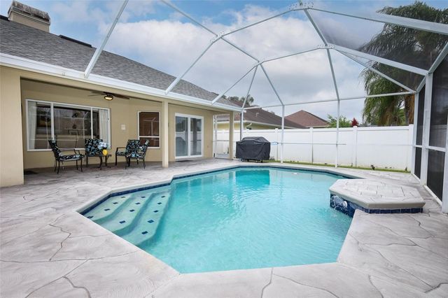 8 ROSEBERRY COURT, Ocoee, FL 34761
