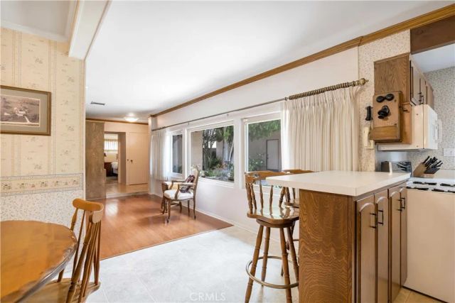 15803 Gault Street, Lake Balboa, CA 91406