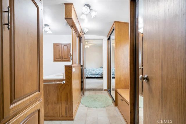 15803 Gault Street, Lake Balboa, CA 91406