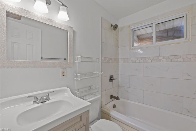 406 Stalham RD, Chesapeake, VA 23325