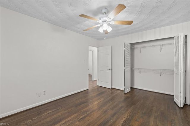 406 Stalham RD, Chesapeake, VA 23325