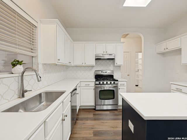 13622 SONORA BLF, Helotes, TX 78023