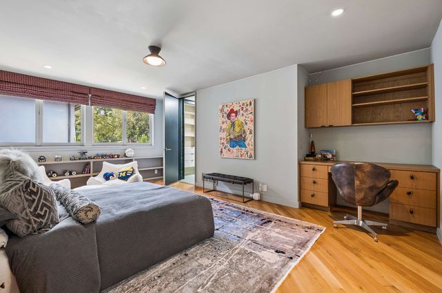 6210 Hickory Valley Rd, Nashville, TN 37205