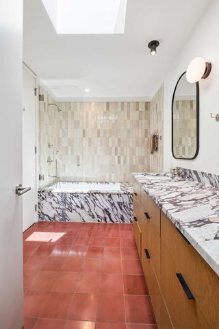 6210 Hickory Valley Rd, Nashville, TN 37205