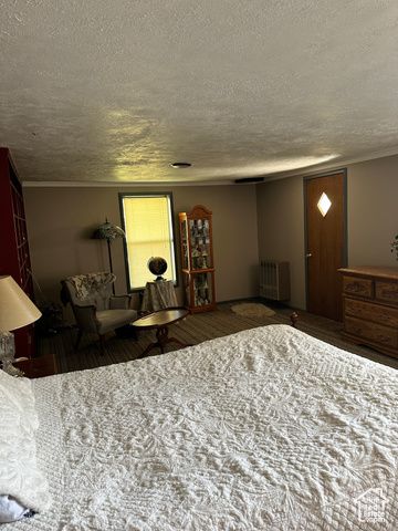 1086 E MAIN ST, Wellington, UT 84542