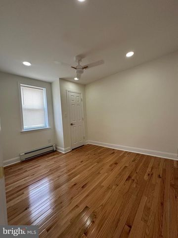651 COPLEY RD, Upper Darby, PA 19082