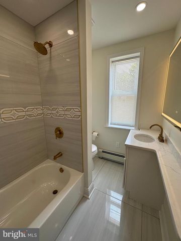651 COPLEY RD, Upper Darby, PA 19082