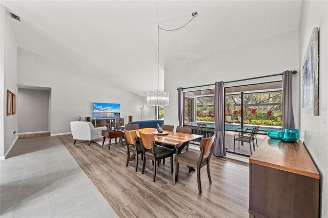 6107 45TH STREET W, Bradenton, FL 34210