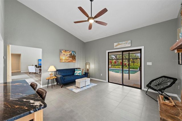 6107 45TH STREET W, Bradenton, FL 34210