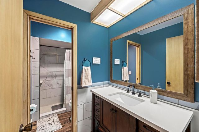 6107 45TH STREET W, Bradenton, FL 34210