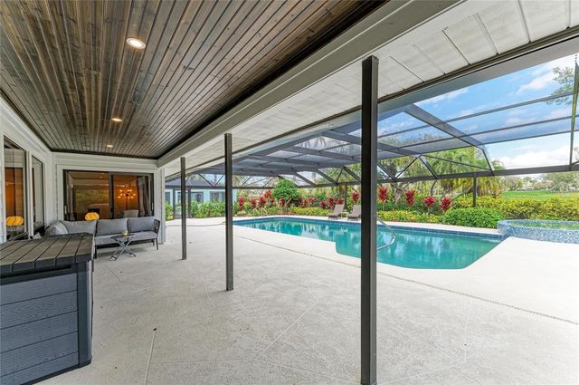 6107 45TH STREET W, Bradenton, FL 34210