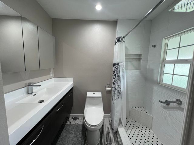 32300 Saint Andrews Drive, Thousand Palms, CA 92276