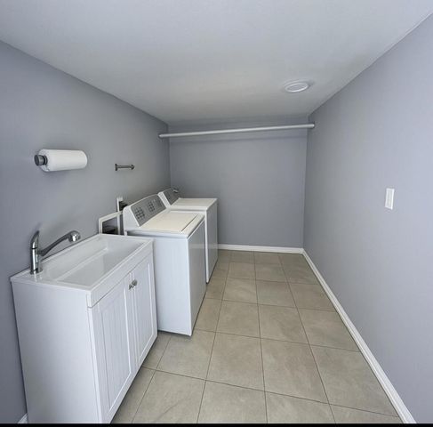 32300 Saint Andrews Drive, Thousand Palms, CA 92276