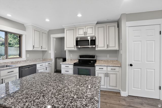684 E BRIDGER, Elk Ridge, UT 84651