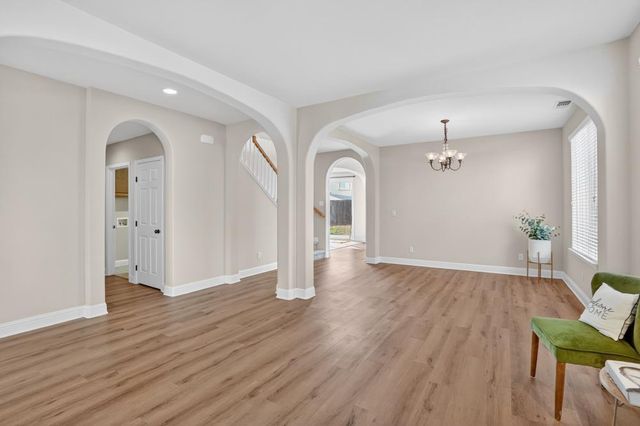 12410 Canyonlands Dr, Rancho Cordova, CA 95742