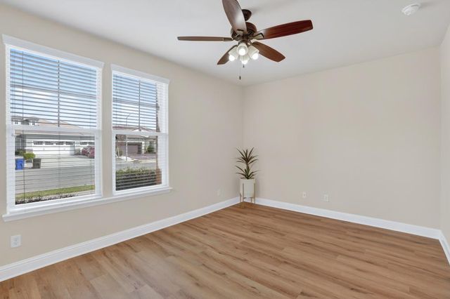 12410 Canyonlands Dr, Rancho Cordova, CA 95742