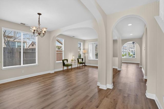 12410 Canyonlands Dr, Rancho Cordova, CA 95742