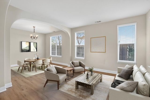 12410 Canyonlands Dr, Rancho Cordova, CA 95742