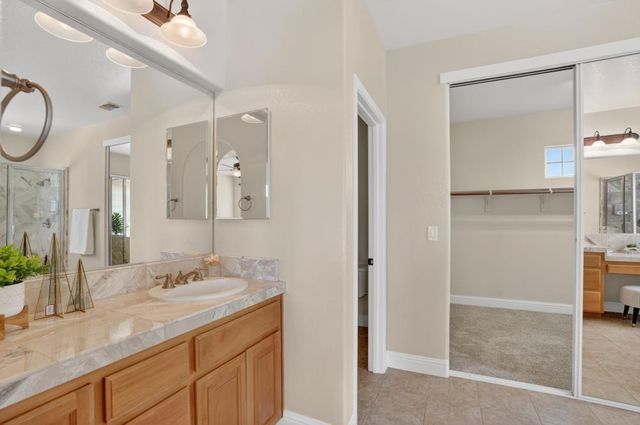 12410 Canyonlands Dr, Rancho Cordova, CA 95742