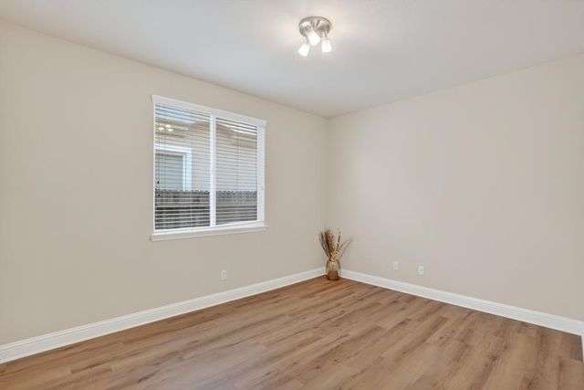 12410 Canyonlands Dr, Rancho Cordova, CA 95742