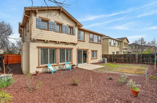 12410 Canyonlands Dr, Rancho Cordova, CA 95742