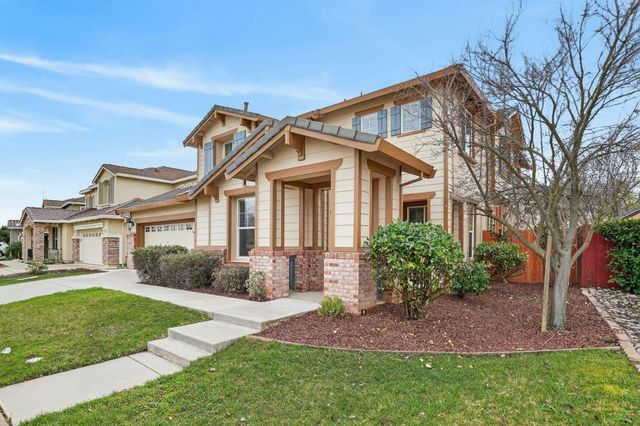 12410 Canyonlands Dr, Rancho Cordova, CA 95742