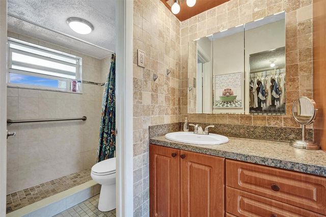 6570 Royal Palm Boulevard 210j, Margate, FL 33063