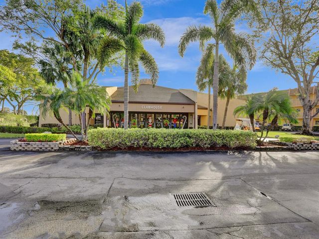 6570 Royal Palm Boulevard 210j, Margate, FL 33063