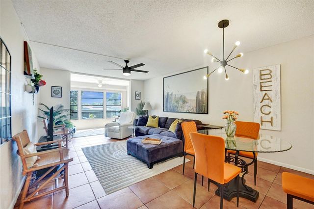 6570 Royal Palm Boulevard 210j, Margate, FL 33063