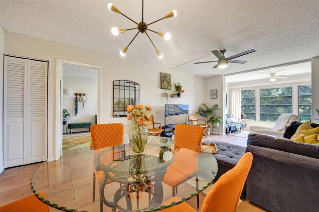 6570 Royal Palm Boulevard 210j, Margate, FL 33063