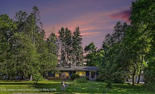 924 Woodingham Drive, East Lansing, MI 48823