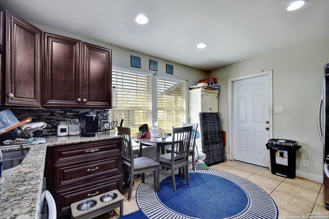 714 S Milam, Seguin, TX 78155