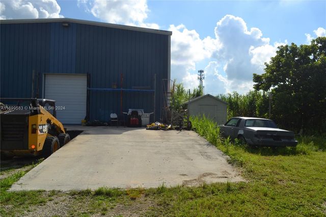 22700 SW 177th Ave, Miami, FL 33170