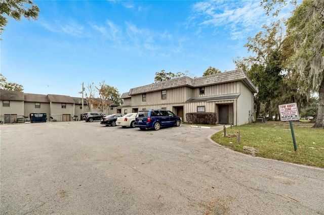 2826 NE 7TH STREET, Ocala, FL 34470