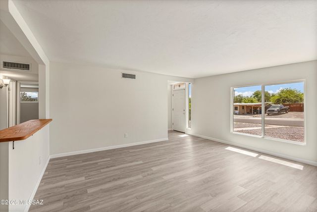 7617 E Morelos Place, Tucson, AZ 85710