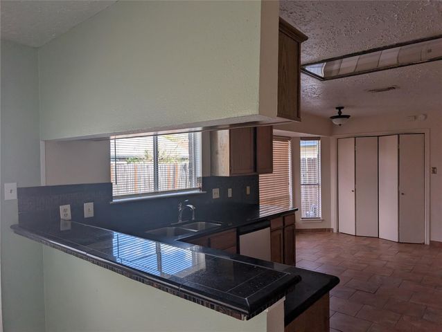 2026 Sandy Knoll, Missouri City, TX 77489