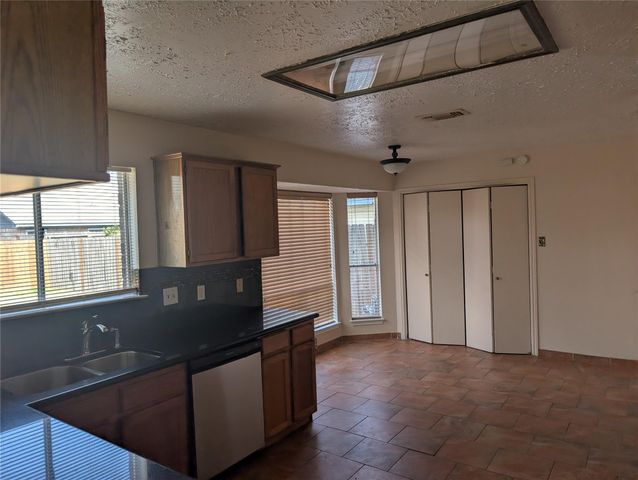 2026 Sandy Knoll, Missouri City, TX 77489