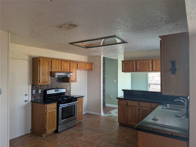 2026 Sandy Knoll, Missouri City, TX 77489