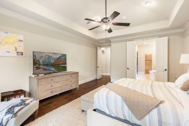 39 Pondera Point Dr, Tomball, TX 77375