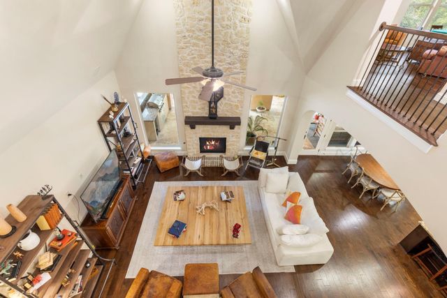 39 Pondera Point Dr, Tomball, TX 77375