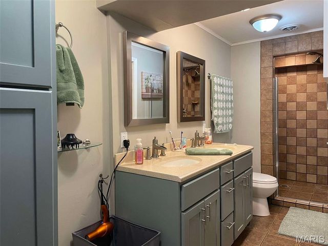 16341 Terrace Drive, Dexter, MO 63841