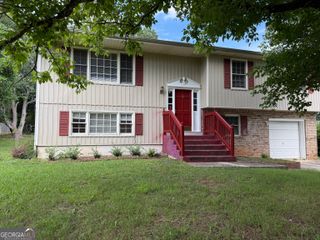 8472 Sheridan Drive, Jonesboro, GA 30236