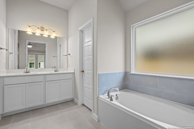 1852 Bighorn Trail, New Braunfels, TX 78132